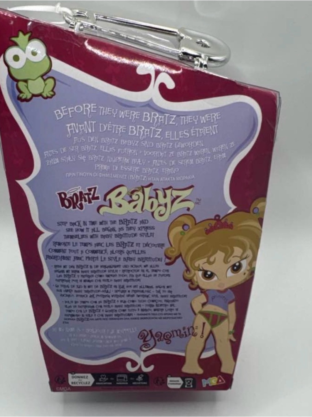 Babyz Purple Doll Playset - Mini Fashion Doll with Frog Accessory - Picture 3 of 4